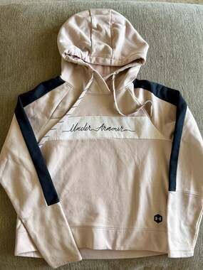 Under Armour Women's Loose Fleece Color Block Pullover Hoodie